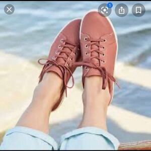 Hotter Pink Women’s Sneaker Shoes Size 7